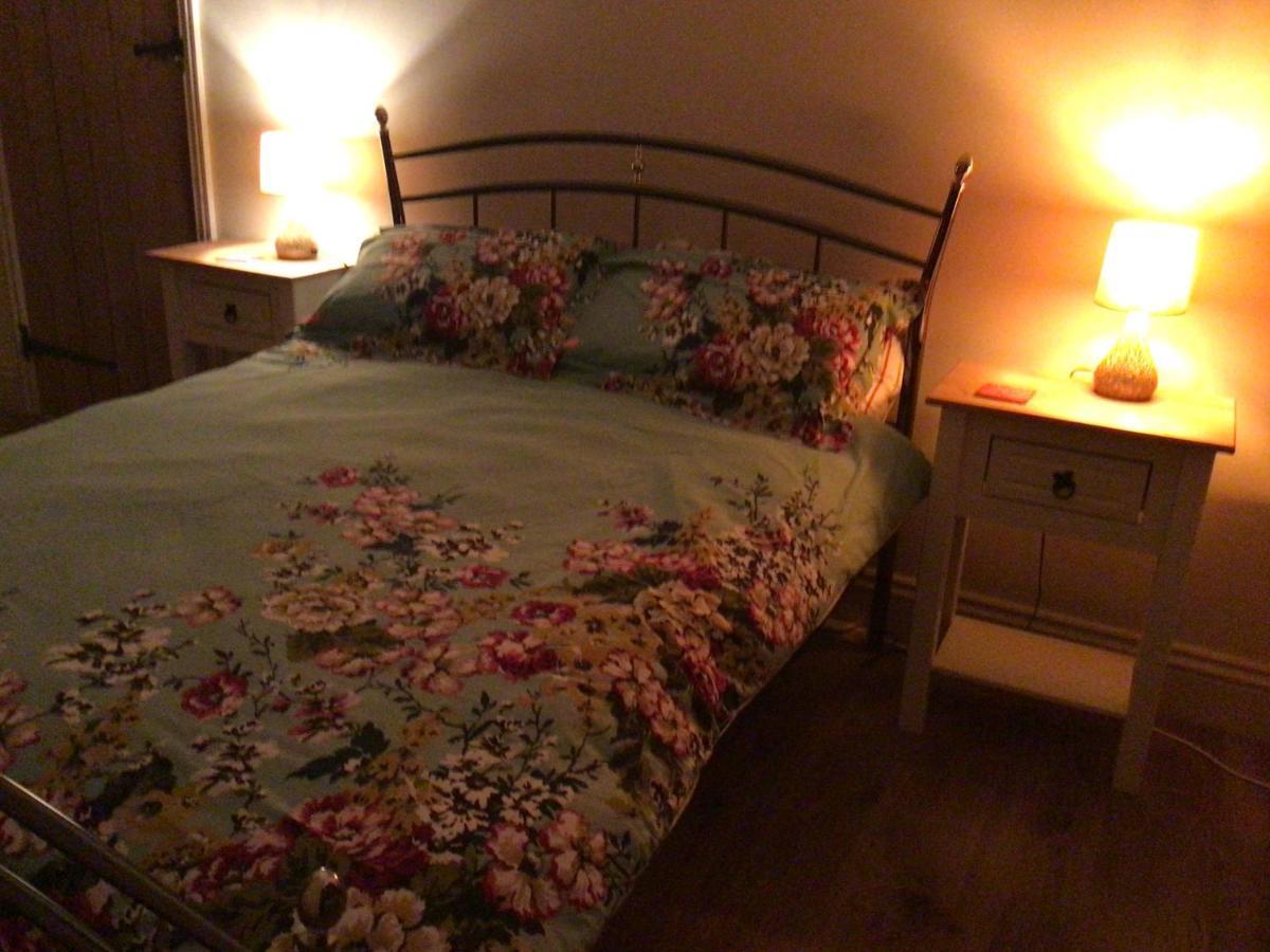 Mary'S Apartment เซลบี ภายนอก รูปภาพ